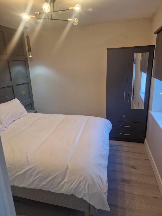 Collier'S Wood En-Suite Apartments London Exterior foto