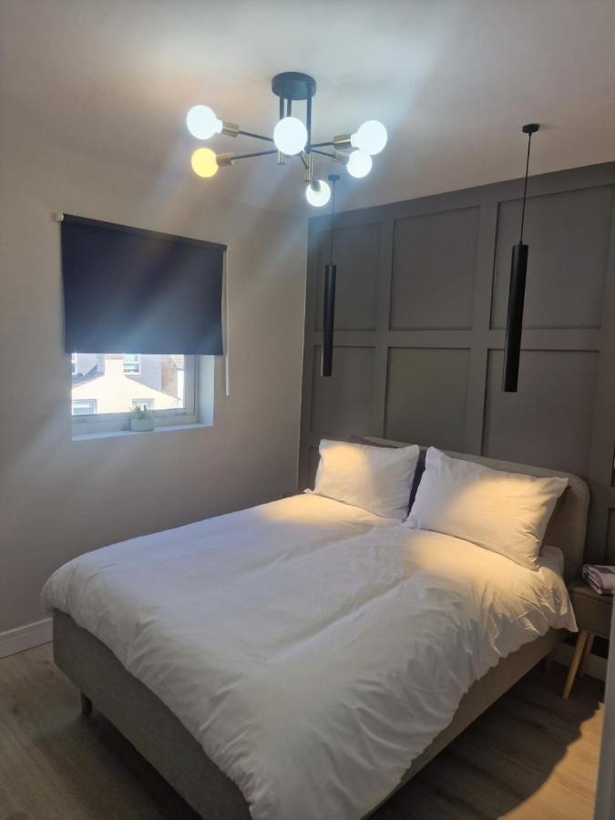 Collier'S Wood En-Suite Apartments London Exterior foto